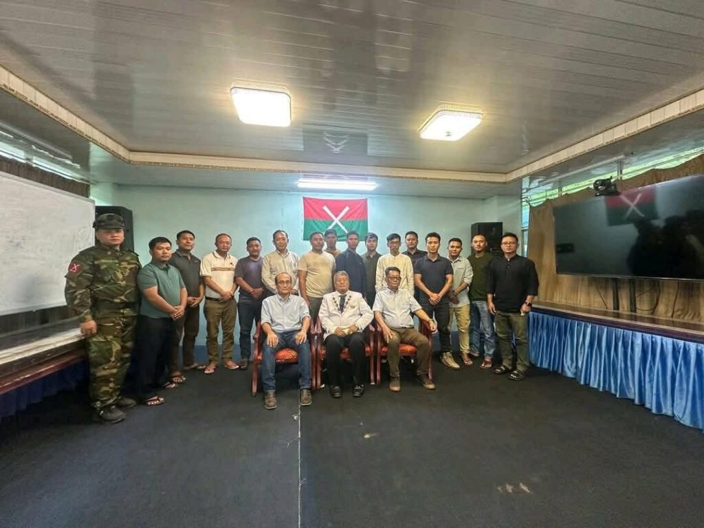 လိုင်ဇာမြို့တွင် NUG အစိုးရ၊ ယာယီသမ္မတ ဒူဝါလရှီးလ၊ KIO ဒုတိယဥက္ကဌ ဒုတိယဗိုလ်ချုပ် ကြီး ဂွမ်မော်တို့နှင့်  ချင်းညီနောင် – CB အဖွဲ့ခေါင်းဆောင်များ တွေ့ဆုံပြီး တော်လှန်ရေးမဟာဗျူကျကျ ပူးပေါင်းဆောင်ရွက်ရန် ဆွေးနွေး