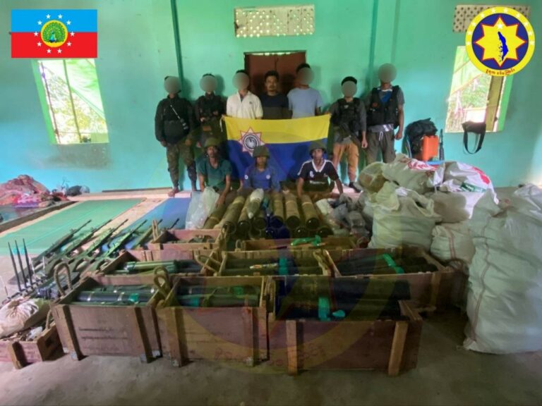 ထားဝယ်မြို့နယ်တွင် စစ်ယာဉ်ပါစစ်ကြောင်းကို တိုက်ခိုက်မှု စစ်သား ၁၁ ဦးသေဆုံးပြီး ယာဉ်တန်း တစ်ခုလုံးပျက်စီး