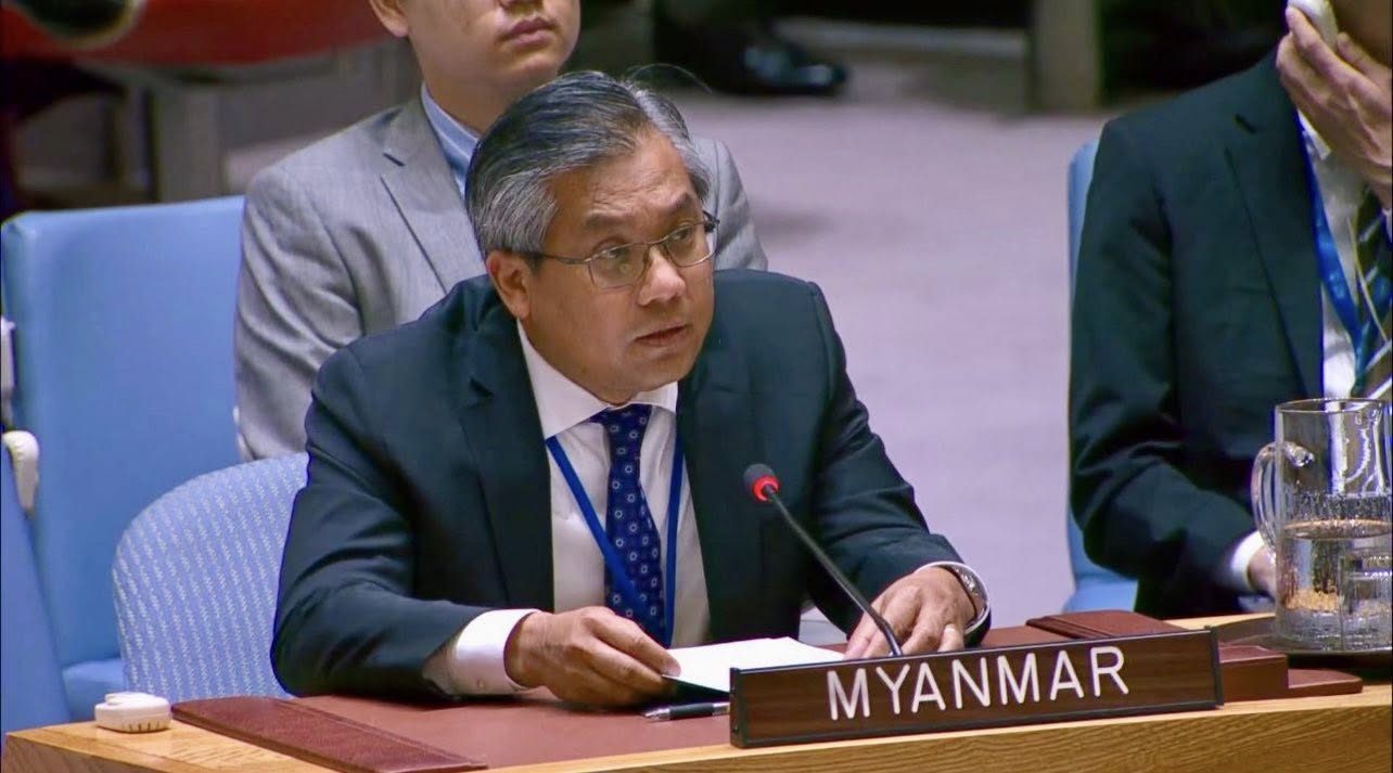 ကုလသမဂ္ဂလုံခြုံရေးကောင်စီနှင့်နိုင်ငံတကာအသိုက်အဝန်း၏ အချိန်နှင့်တပြေးညီ အရေးယူဆောင် ရွက်မှု မရှိခြင်းကြောင့် အပြစ်ပဲ့ပြည်သူများ အသက်ဆုံးရှုံးနေရဟု ကုလသမဂ္ဂဆိုင်ရာ မြန်မာသံ အ မတ်ကြီး ဦးကျော်မိုးထွန်းထောက်ပြ