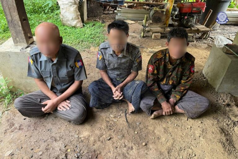 မူးမြို့နယ်၊ တောင်စုတိုက်ပွဲနှင့် တော်ဝိတိုက်ပွဲအတွင်း ဖမ်းဆီးရရှိသော စစ်သုံ့ပန်းများကို နေရပ်သို့ ပြန်လည်ပို့ဆောင်၊ မပြန်နိုင်သေးသူများကိုလည်း အလုပ်အကိုင်ရှာဖွေပေးကာ ထိန်းသိမ်းထားရှိ