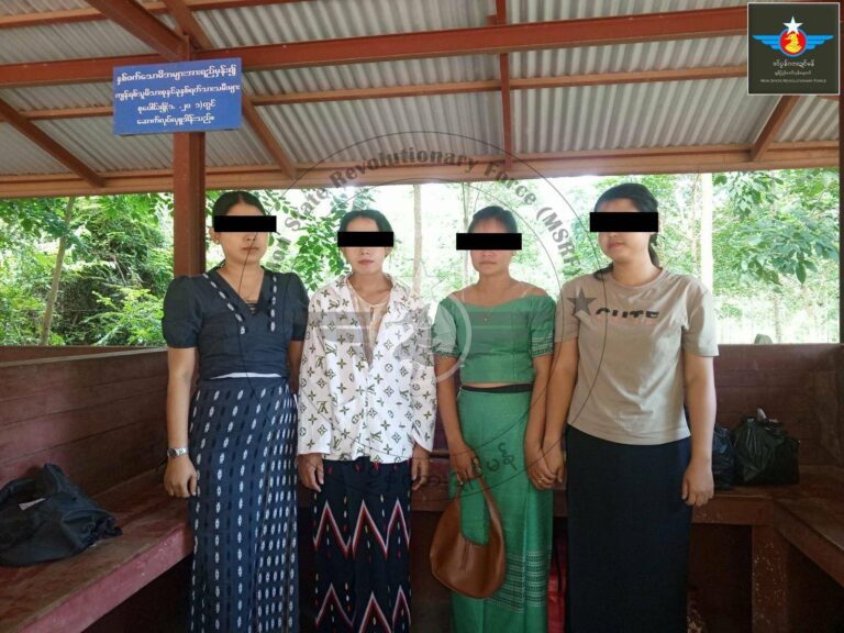 သံဖြူဇရပ် -ရေး အမြန်လမ်းမပေါ်တွင် စစ်ကောင်စီရွေးကောက်ပွဲအတွက် သင်တန်းတက်ရန် သွား ရောက်သည့် Non CDM ကျောင်းဆရာမ ၄ ဦးကို ထိန်းသိမ်းစစ်ဆေးပြီး ခံဝန်ကတိရေးထိုးကာ မိသား စု ထံပြန်လည်အပ်နှံ
