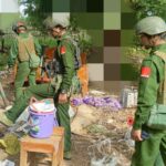 ရွှေကျင်မြို့နယ်၊ ဒုံးစရစ်ကျေးရွာအနီးရှိ အကြမ်းဖက်စစ်တပ် စစ်ဆေးရေး ဂိတ်ကို ဝင်ရောက် တိုက်ခိုက်မျု အရာရှိ တစ်ဦးအပါအဝင် စစ်သား ၂ ဦးသေဆုံး