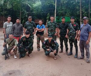 ပလမြို့သို့ ဝင်ရောက်လာသော စစ်တပ်စစ်ကြောင်းကို စစ်သား ၅၃ ဦးသေဆုံးပြီး တော်လှန်ရေးတပ် ဖွဲ့ဝင် ၄ ဦးကျဆုံး၊ စစ်တပ်ကလေကြောင်း၊ လက်နက်ကြီးများဖြင့် ပစ်ခတ်တိုက်ခိုက်မှုကြောင့် သံ ဃာတော် ၂ ပါးနှင့် ပြည်သူ ၁၈ ဦးသေဆုံး