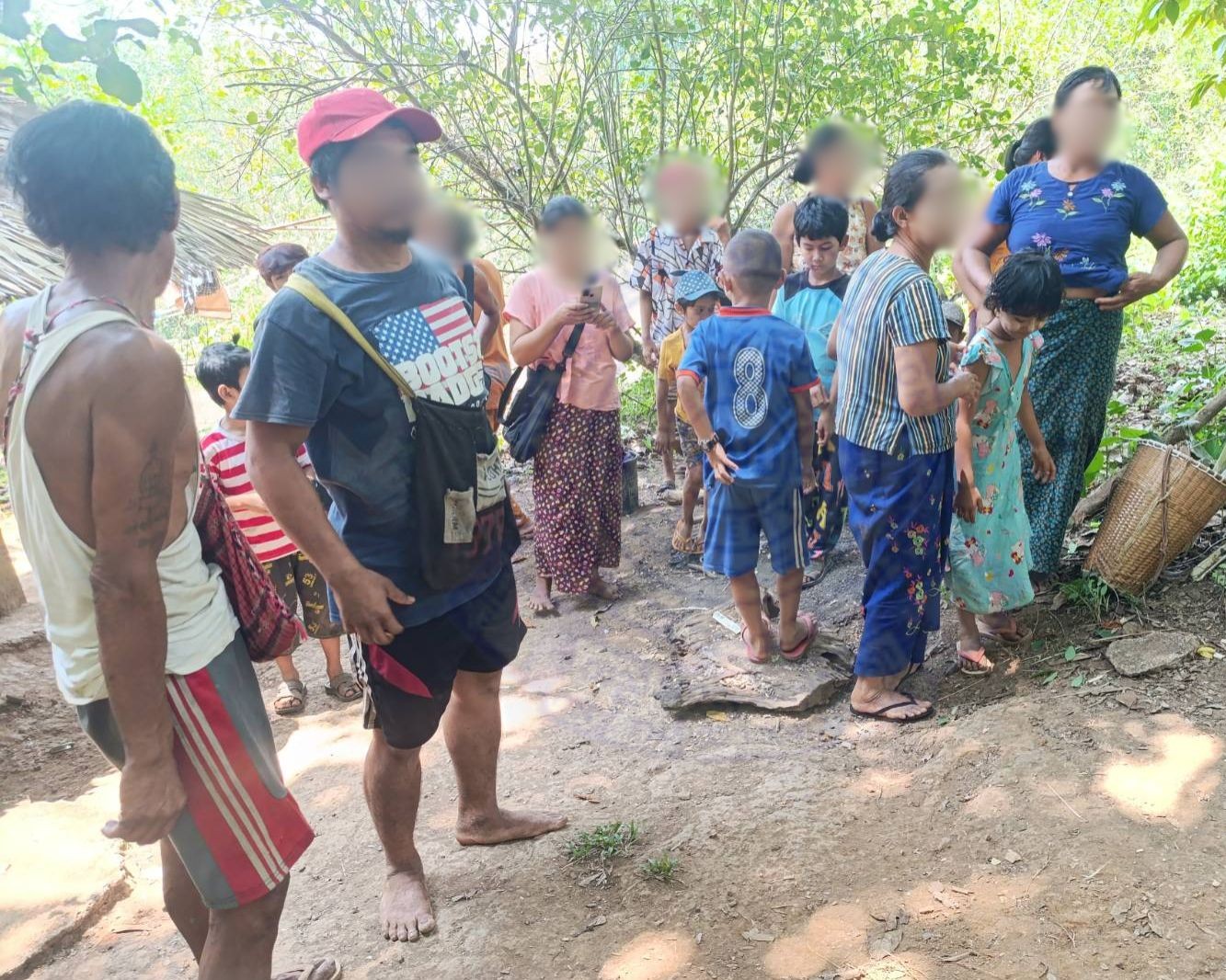 ထိုင်း -မြန်မာနယ်စပ်ရှိ စစ်ဘေးရှောင်စခန်းတွင်နေထိုင်သော စစ်ဘေးရှောင်ပြည်သူများကို တရား ဝင်အလုပ်လုပ်ခွင့်ပေးသည့်အပေါ် ကျေးဇူးတင်ကြောင်း NUG နိုင်ငံခြားရေး ဝန်ကြီး ဒေါ်ဇင်မာ အောင်က ထိုင်းဘုရင်မင်းမြတ်နှင့် ထိုင်းနိုင်ငံအစိုးရထံသို့ သဝဏ်လွှာပေးပို့