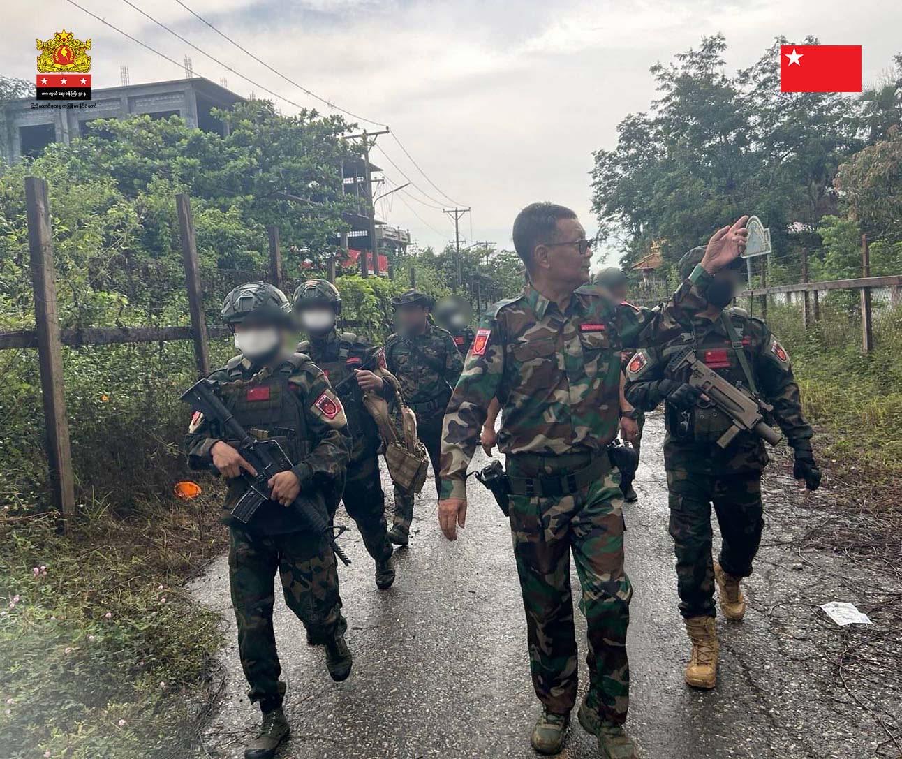 အကြမ်းဖက်စစ်တပ်ကို အပြီးသတ်အနိုင်ယူနိုင်ရေးအတွက် တိုင်းစစ်ဌာန ၁၀ ခုမှ တပ်မှူးကြီးများ အစည်းအဝေးကျင်းပခဲ့ပြီး ရှေ့လုပ်ငန်းစဉ်များကို ချမှတ်