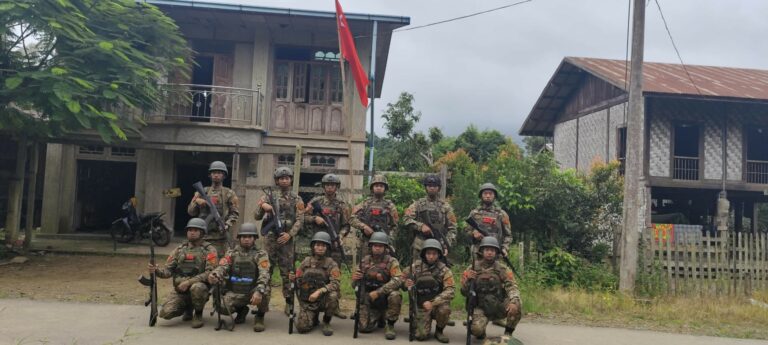 ဗန်းမောက်မြို့ သိမ်းတိုက်ပွဲအတွင်း စစ်သုံ့ပန်းများနှင့်အတူ လက်နက်ခဲယမ်းအမြောက်အများ သိမ်း ဆည်းရရှိ