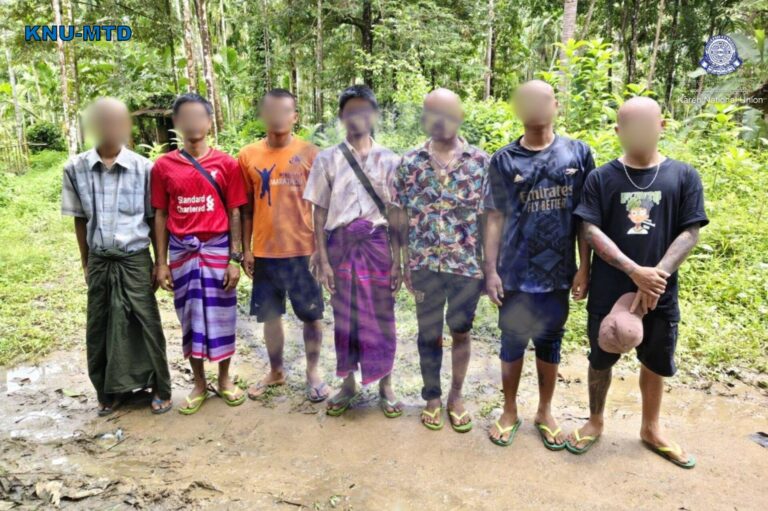 ထိုင်းနိုင်ငံ၌ အလုပ်လုပ်နေစဉ် ဖမ်းဆီးခံရပြီး ပြန်ပို့ခံရသူ စစ်မှုထမ်းတပ်သား ၇ ဦး အလင်းဝင်