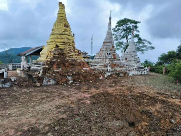 ကျောက်မဲမြို့နယ်ကို အကြမ်းဖက်စစ်တပ်က လေကြောင်းဖြင့် ဗုံးကြဲတိုက်ခိုက်မှု အမျိုးသမီး ၁ ဦး ဒဏ်ရာရရှိပြီး နေအိမ် ၄ လုံး၊ စာသင်ကျောင်း ၁ ကျောင်းနှင့် ဘုရားစေတီပုထိုးများပျက်စီး