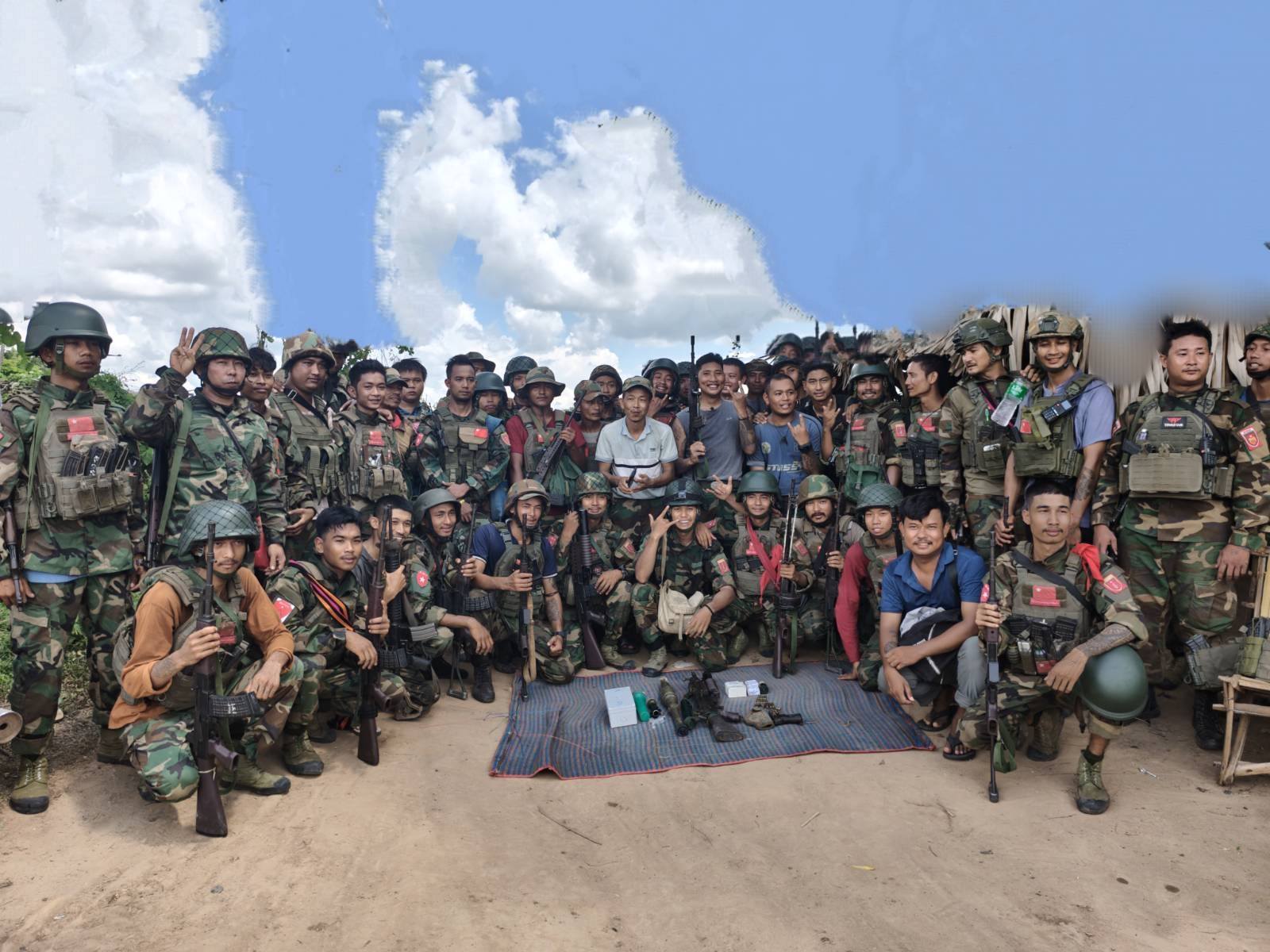 ခင်ဦးမြို့နယ်၊ မကျီးတုံပျူရွာဘက်သို့ထွက်လာသော စစ်တပ်စစ်ကြောင်းကို တိုက်ခိုက်မှု စစ်သား၊ ပျူ အများအပြား သေဆုံးကာ တပ်ပျက်၍ ပြန်ဆုတ်ပြေး၊ လက်နက် ၂ လက်နှင့်ခဲယမ်းများသိမ်းဆည်း ရရှိ