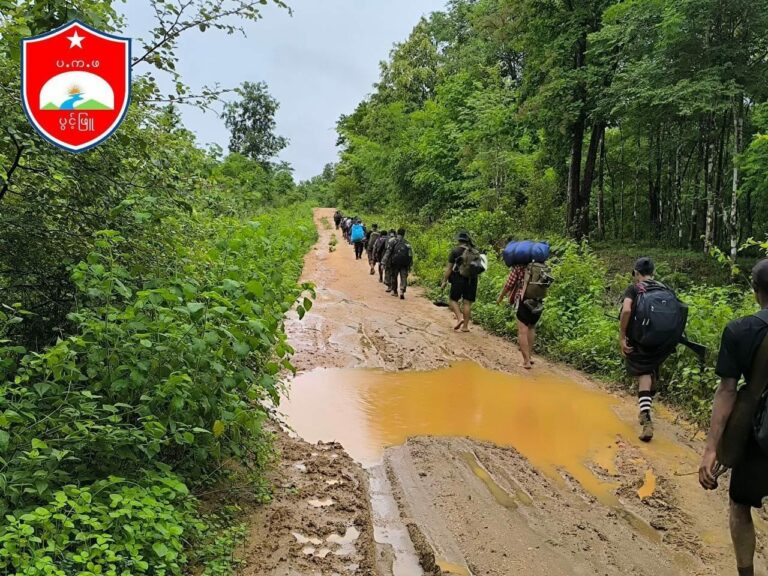 ပွင့်ဖြူမြို့နယ် မဒဲကျေးရွာသို့ ဝင်ရောက်လာသော စစ်တပ်စစ်ကြောင်း ၂ ခုကို တိုက်ခိုက်မှု စစ်သား ၁၈ ဦးသေဆုံး ၊ အကြမ်းဖက်စစ်တပ် ပစ်ခတ်သတ်ဖြတ်ခြင်း၊ မိုင်းကွင်းဖြတ်ခိုင်းခြင်းကြောင့် ပြည်သူ အမျိုးသား ၉ ဦးသေဆုံးကာ ၆ ဦးဒဏ်ရာရ