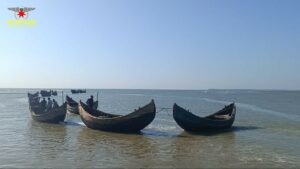 စစ်တွေ၊ ကျောက်ဖြူမြို့တို့ကို စစ်တပ်က စစ်အင်အားတိုးချဲ့နေသည့်အပြင် သံတွဲ၊ ဂွမြို့အနီး ပင် လယ်ပြင်တို့တွင်လည်း စစ်သင်္ဘောများသွားလာလှုပ်ရှားနေသဖြင့် ညအချိန် ငါးဖမ်းမှုများ မပြုလုပ် ကြရန် AA တားမြစ်