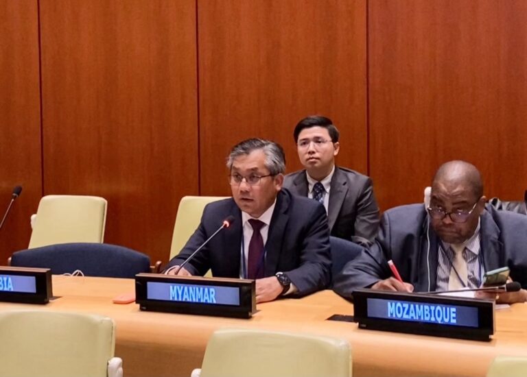 မြန်မာနိုင်ငံရဲတပ်ဖွဲ့နှင့် တရားရုံးများအပေါ် ပြည်သူလူထုက ယုံကြည်မှု မရှိတော့ဟု ကုလသမဂ္ဂ ဆိုင်ရာ မြန်မာအမြဲတမ်းကိုယ်စားလှယ် သံအမတ်ကြီး ဦးကျော်မိုးထွန်း ပြောဆို မြန်မာနိုင်ငံရဲတပ်ဖွဲ့နှင့် တရားရုံးများအပေါ် ပြည်သူလူထုက ယုံကြည်မှု မရှိတော့ဟု ကုလသမဂ္ဂ ဆိုင်ရာ မြန်မာအမြဲတမ်းကိုယ်စားလှယ် သံအမတ်ကြီး ဦးကျော်မိုးထွန်း ပြောဆို