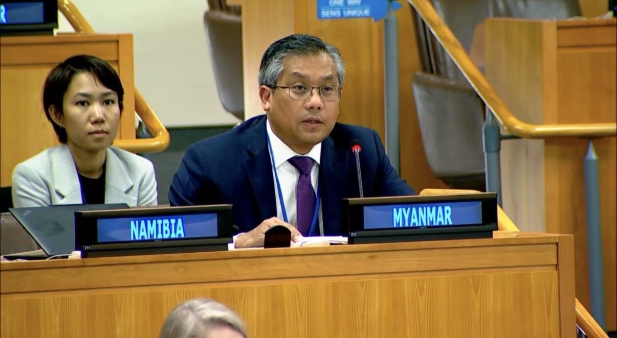 အကြမ်းဖက်စစ်အုပ်စုက သတင်းအချက်အလက်များ ထိန်းချုပ်ရန် ဒီဂျစ်တယ်အာဏာရှင်စနစ်ကို ကျင့်သုံးနေပြီး သတင်းအမှားများ ဖြန့်ချိပေးမည့် သတင်းဌာနများကိုလည်းဖွင့်လှစ်ထားကြောင်း ကုလသမဂ္ဂဆိုင်ရာ မြန်မာအမြဲတမ်းကိုယ်စားလှယ် သံအမတ်ကြီး ဦးကျော်မိုးထွန် တင်ပြ