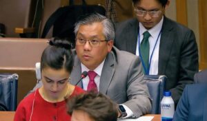 ကုလသမဂ္ဂအဖွဲ့အစည်းများ၏ ဆုံးဖြတ်ချက်များစွာကို ချိုးဖောက်နေသော အကြမ်းဖက်စစ်တပ်က နူကလီးယားစွမ်းအင်ကို လက်နက်အဖြစ် အသုံးပြုလိမ့်မည်ဖြစ်ကြောင်း ကုလသမဂ္ဂဆိုင်မြန်မာ အမြဲတမ်းကိုယ်စားလှယ် သံအမတ်ကြီး ဦးကျော်မိုးထွန်း သတိပေး