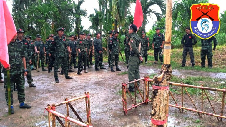 ကျွန်းစုမြို့နယ်အတွင်းရှိ စစ်ကော်မရှင်လက်အောက်ခံမြို့နယ်အုပ်ချုပ်ရေးမှူးမှ ရပ်/ကျေးအဆင့် အထိ အချက်အလက်အားလုံးရရှိထားပြီး အတုအယောင်ရွေးကောက်ပွဲအား ပူးပေါင်းပါဝင်သူများကို ထိထိရောက်ရောက် အရေးယူသွားမည်ဟု ထုတ်ပြန် ကျွန်းစုမြို့နယ်အတွင်းရှိ စစ်ကော်မရှင်လက်အောက်ခံမြို့နယ်အုပ်ချုပ်ရေးမှူးမှ ရပ်/ကျေးအဆင့် အထိ အချက်အလက်အားလုံးရရှိထားပြီး အတုအယောင်ရွေးကောက်ပွဲအား ပူးပေါင်းပါဝင်သူများကို ထိထိရောက်ရောက် အရေးယူသွားမည်ဟု ထုတ်ပြန်