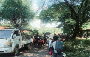 ဆားလင်းကြီးမြို့နယ်တွင် အကြမ်းဖက်စစ်တပ် လက်နက်ကြီး၊ လက်နက်ငယ်များဖြင့် ပစ်ခတ်ကာ စစ်ကြောင်းထိုး ဝင်ရောက်နေမှုကြောင့် ဒေသနေပြည်သူ တစ်သောင်း ဝန်းကျင် စစ်ရှောင်နေရ