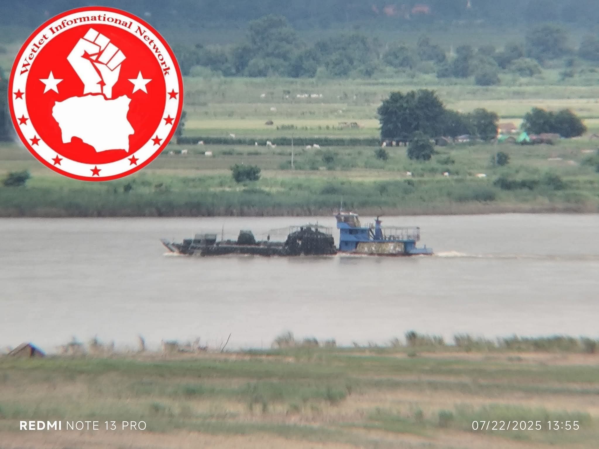 စစ်ကိုင်းမြို့နယ်နှင့် မတ္တရာမြို့နယ်ကြား ရေလယ်၌ ကျောက်ချထားသော စစ်သင်္ဘောပေါ်မှ လက်နက်ကြီးများဖြင့် ရမ်းပစ်ခတ်